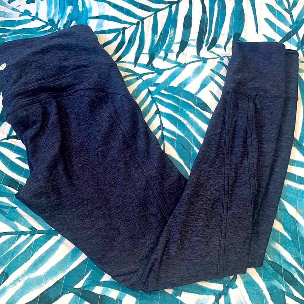 Gray Lululemon leggings size 6